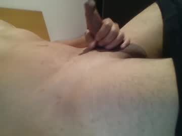 Wolfylatinoplayfull Chaturbate stream image from December 24, 2024