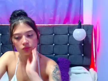 Charlottesweetlx Chaturbate stream image from December 24, 2024
