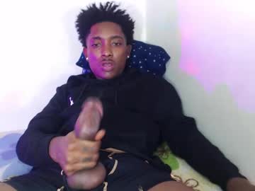 Huge_Boy21 Chaturbate stream image from December 24, 2024