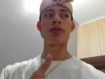 Jey_Cox23 Chaturbate stream image from December 24, 2024