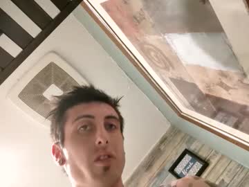 Hitthewronglick Chaturbate stream image from December 24, 2024