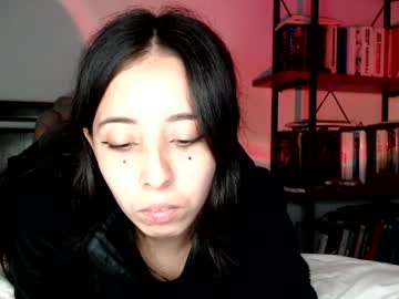 Babyluna_8_8 Chaturbate stream image from December 24, 2024
