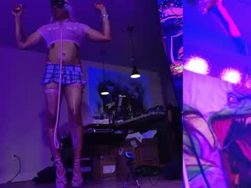 _Glitterbox_ Chaturbate stream image from December 24, 2024