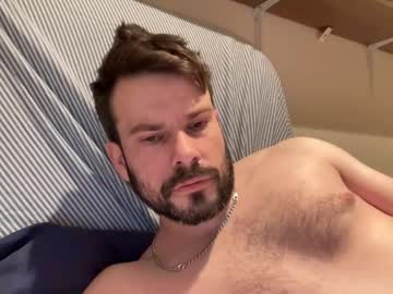 Jamesenglish101 Chaturbate stream image from December 24, 2024