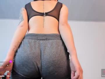 Kayleemt_ Chaturbate stream image from December 24, 2024