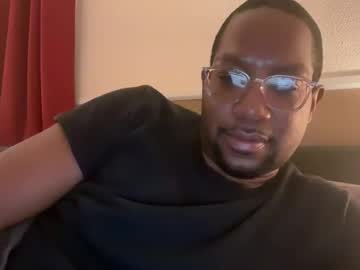 Marioluigihot Chaturbate stream image from December 24, 2024