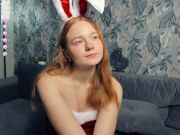Juunerose Chaturbate stream image from December 24, 2024