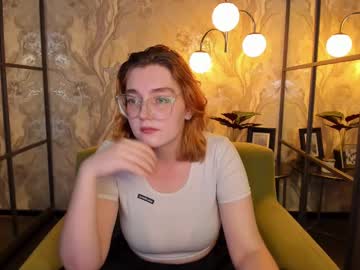 Lizzymeow stream image from December 24, 2024