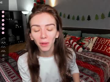 Lynettesky Chaturbate stream image from December 24, 2024