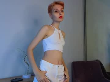 Almawood Chaturbate stream image from December 24, 2024