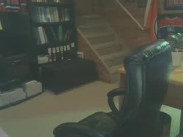 Canadianboi6969 Chaturbate stream image from December 24, 2024