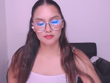 Eve_Rox18 Chaturbate stream image from December 24, 2024