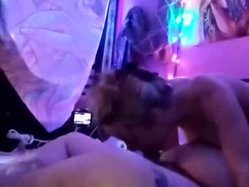 Hodgevibes Chaturbate stream image from December 24, 2024