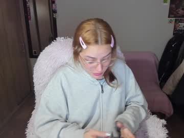 Pixiedaemon Chaturbate stream image from December 24, 2024