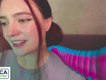 Alyssa__Scarlet Chaturbate stream image from December 24, 2024