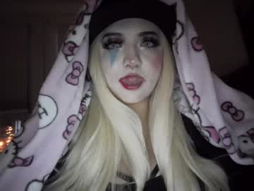 Bbygirlkitty Chaturbate stream image from December 24, 2024