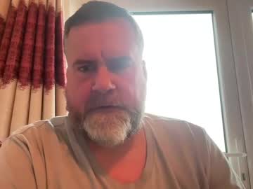 Chcukles Chaturbate stream image from December 24, 2024