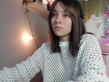 Kesh_Mne Chaturbate stream image from December 24, 2024