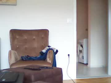 Nudist_Man Chaturbate stream image from December 24, 2024