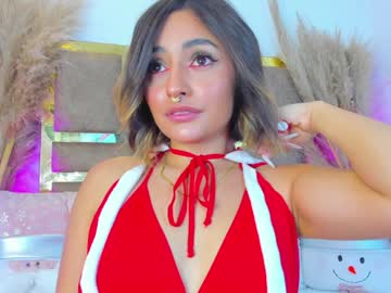 Nanda_Vixen Chaturbate stream image from December 24, 2024