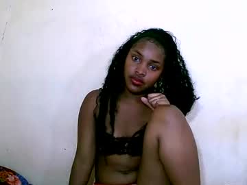 Sylviasexy27 Chaturbate stream image from December 24, 2024