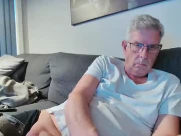 Jahusa123 Chaturbate stream image from December 24, 2024