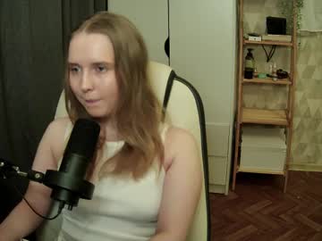 Anitagrowup Chaturbate stream image from December 24, 2024