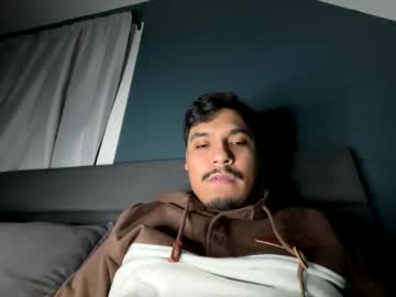 Captainunderpants2000 Chaturbate stream image from December 24, 2024