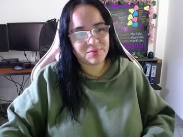 Emma_Evans07 Chaturbate stream image from December 24, 2024