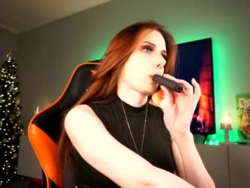 Foxyirene Chaturbate stream image from December 24, 2024