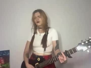 Frejabehaerichsen Chaturbate stream image from December 24, 2024