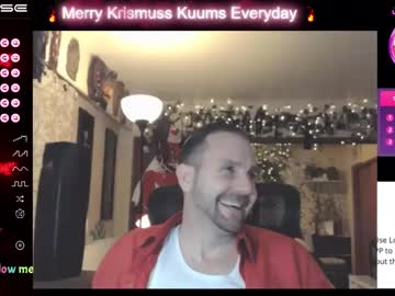 Kriskuums Chaturbate stream image from December 24, 2024