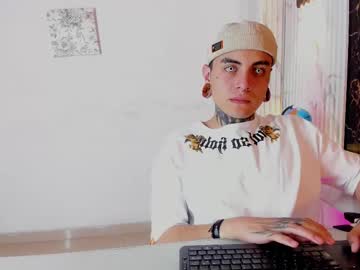 Kylian_Edwards Chaturbate stream image from December 24, 2024