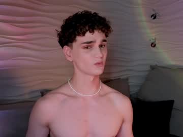 Adam_21cm Chaturbate stream image from December 24, 2024