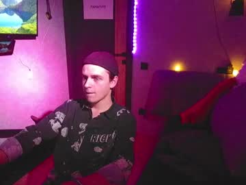 Dniel_Asker Chaturbate stream image from December 24, 2024