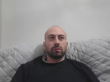 Fisarmonico Chaturbate stream image from December 24, 2024