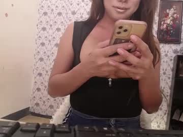 Lexyyeva Chaturbate stream image from December 24, 2024