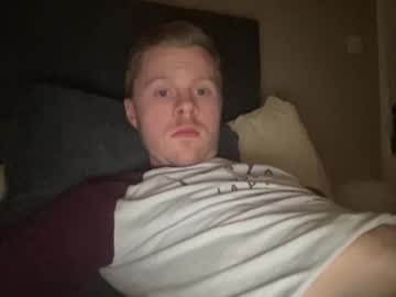 Onmyownface Chaturbate stream image from December 24, 2024