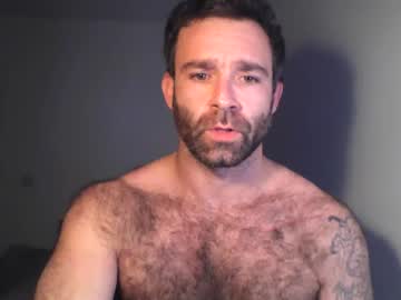 Shaggytopple Chaturbate stream image from December 24, 2024