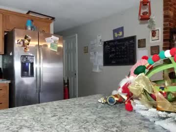 Dropyourpansys Chaturbate stream image from December 24, 2024