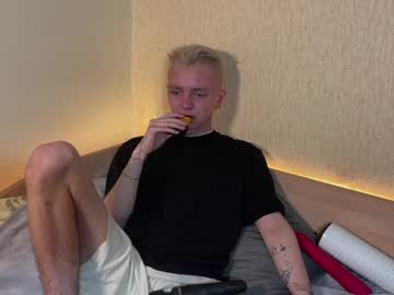 Horzy_Forz Chaturbate stream image from December 24, 2024