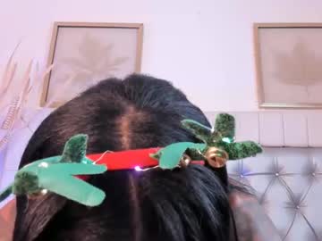 Aprillebony Chaturbate stream image from December 24, 2024