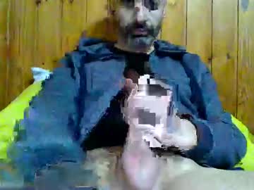 Calabrese_1984 Chaturbate stream image from December 24, 2024