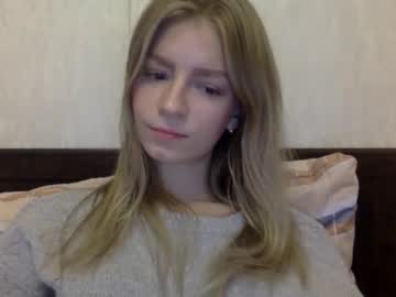 Google__ Chaturbate stream image from December 24, 2024