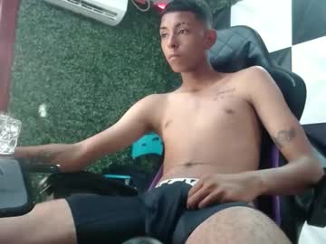 Manuel_Cumboy Chaturbate stream image from December 24, 2024