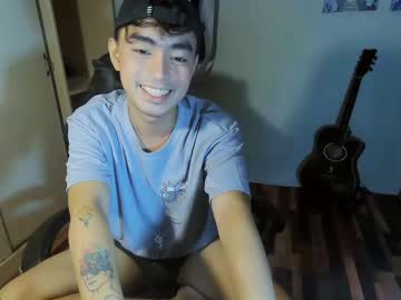 Asiancummer_Bry69 Chaturbate stream image from December 24, 2024