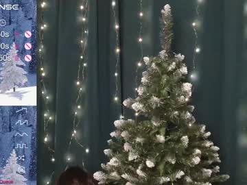 Milania_Hot_Foxy stream image from December 24, 2024