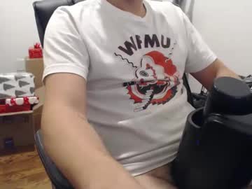 Purplemountains Chaturbate stream image from December 24, 2024