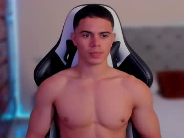 Maxiimus__ Chaturbate stream image from December 24, 2024