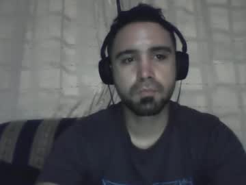 Guti_Andres Chaturbate stream image from December 24, 2024